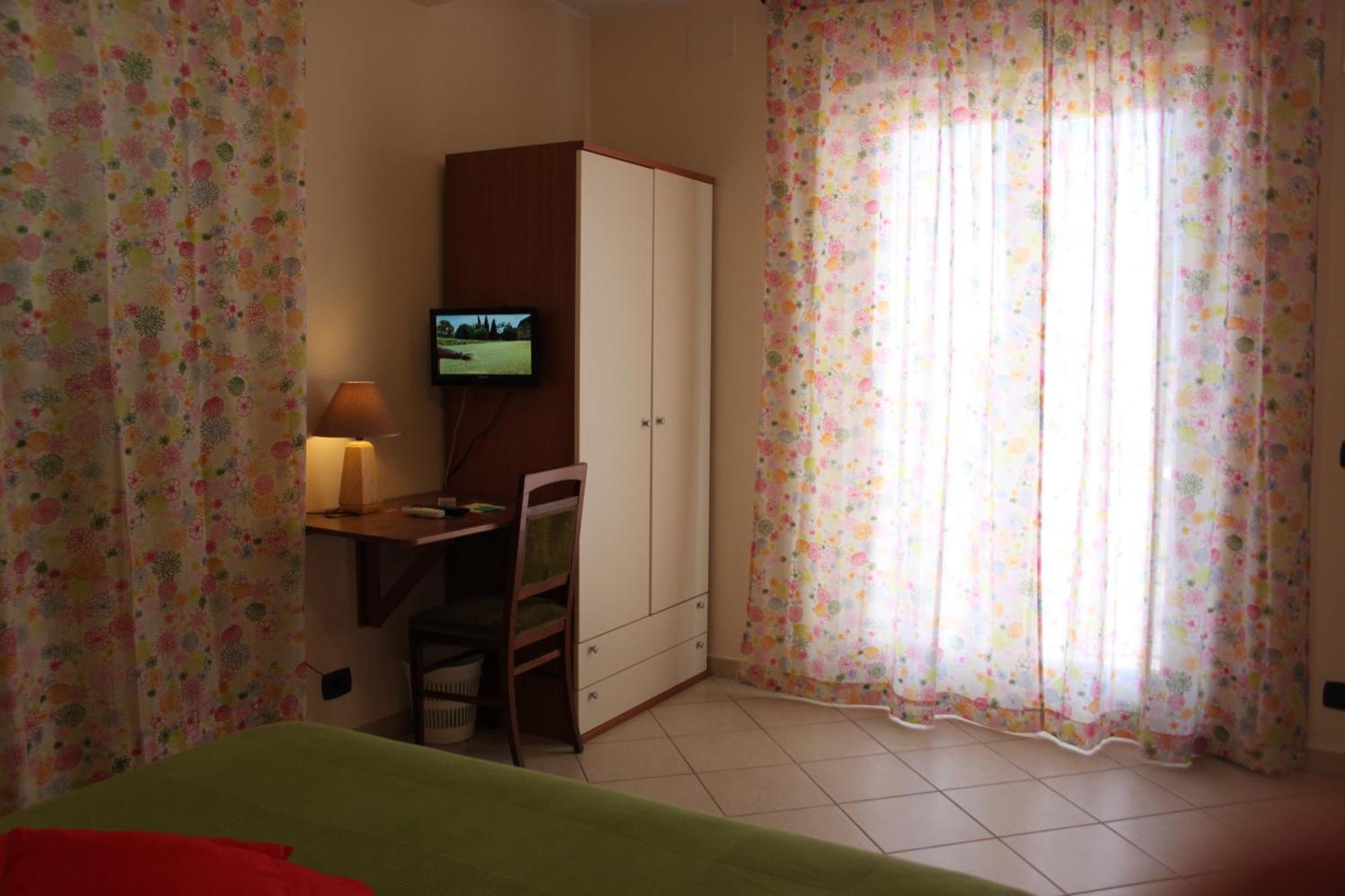 Bed and Breakfast Il Pioppo Veroli Pokoj fotografie